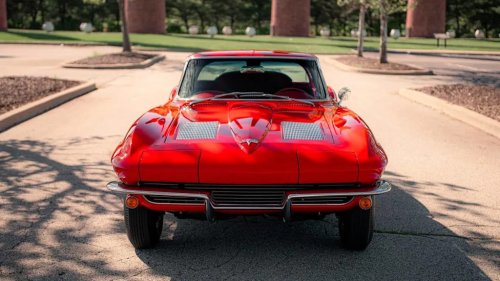 Chevrolet, Chevrolet Corvette, 1963 Chevrolet Corvette For Sale With 327 CI L76 V8, Rare Split Window Design