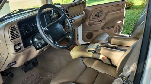 Chevy, At $13,500, Is This Restored 1997 Chevy Tahoe LT Something You Might Dive Into?