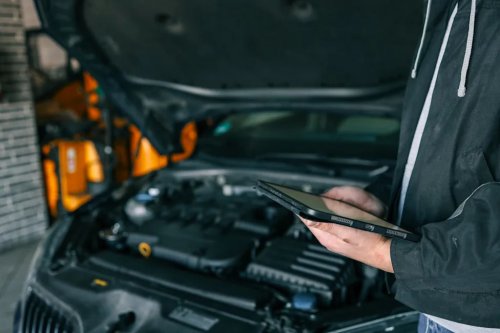 What the DVSA’s new MOT rules mean for drivers