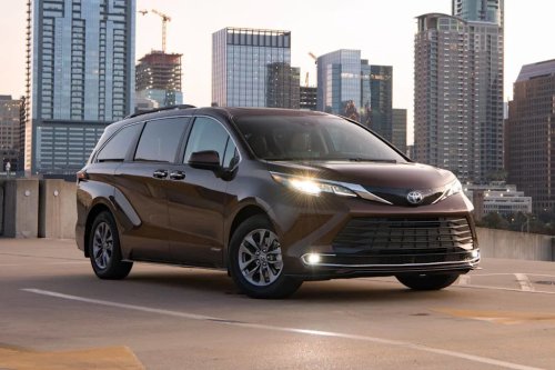 September Toyota Sienna Lease Deals Can Go as Low as $359/Month