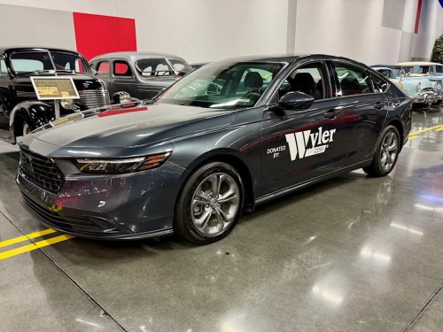Honda, Honda Accord, Honda Accord donation supports future auto technicians