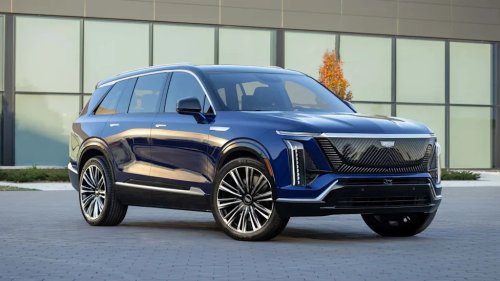 Cadillac Recalls 14,000 Vistiq EVs Over Child-Trapping Risk