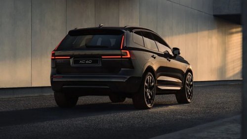The 2028 Volvo XC60 T8 Has More EV Range Than Any Other PHEV In America