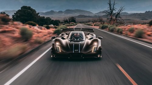 The $2,750,000, 3D-Printed Czinger 21C Spyder Makes 3,267 Pounds of Downforce—Roofless