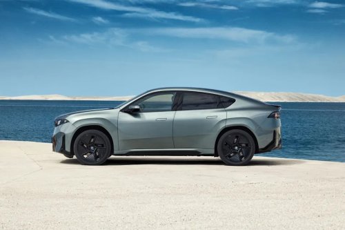 BMW’s Latest Neue Klasse EV Is the SUV-Coupe iX4
