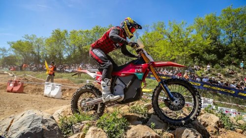 Electric Motorcycle Manufacturer Teams Up With Oil Company