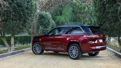 Jeep, Jeep Grand Cherokee, Forget About a HEMI V8 Jeep Grand Cherokee, It's Just Not Happening