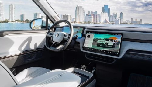 Lucid Gravity vs. Rivian R1S: Which Premium Electric SUV Actually Delivers on Range, Space, and Tech?