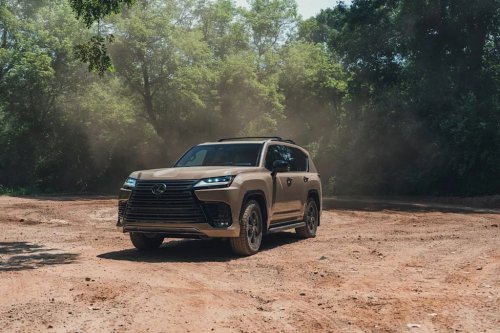 View Exterior Photos of the 2026 Lexus LX700h Overtrail