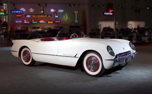 Detroit, The Decade Detroit Lost Its Mind: 10 Car Features That Defied Sanity