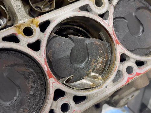 This 200,000-Mile Chevy V8 Blew Itself Apart, but GM May Not Be to Blame