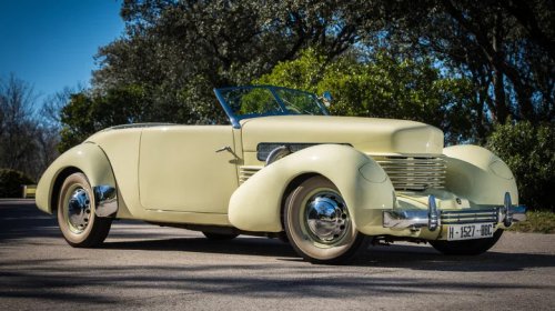 Our Readers Want These Dead Car Brands To Make A Comeback