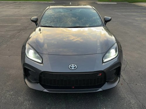 The 2026 Toyota GR86 is One of My Favorite Sports Cars. Here's My Full Review