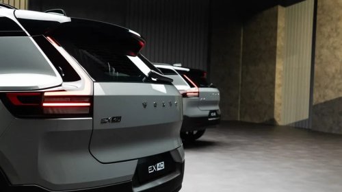 2028 Volvo XC40 First Look: Hello New Tech, Goodbye EV