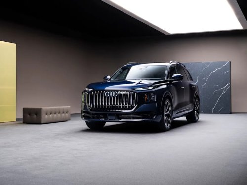 View Exterior Photos of the 2027 Audi Q9