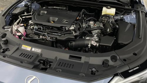 The 2026 Lexus ES 350h Redefines the Model Without Losing Why Buyers Have Flocked to it