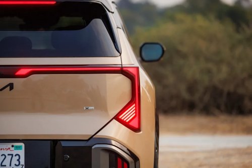 Check Out Pics of the 2027 Kia Seltos—It Has a Whole New Look
