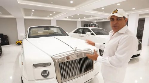 12 Celebrities Who Own A Rolls-Royce Phantom