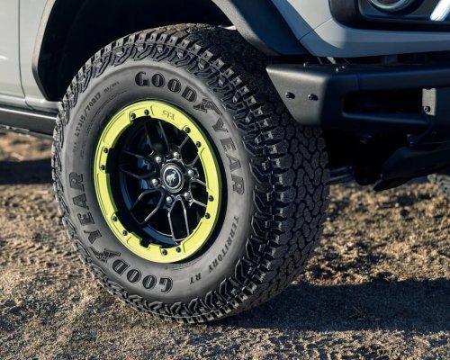 Ford’s New Bronco Brings Raptor Energy Without the Apex-Level Price Tag