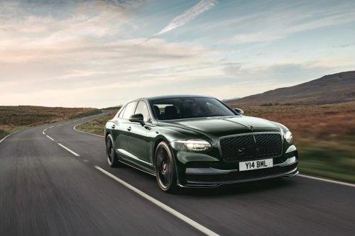 Bentley, Bentley Flying Spur, Bentley's New Flying Spur Is an Uber-Sedan That Caters to Drivers and Passengers Alike