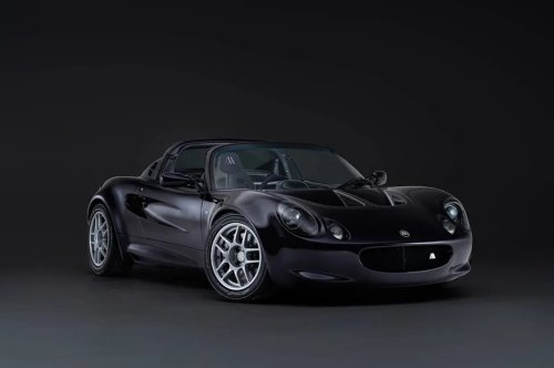 This $470,000 Lotus Elise Restomod Weighs Under 1,322 Pounds