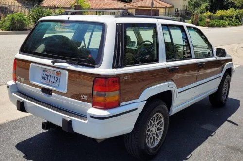 Rare Rides Icons: The Jeep Wagoneer, The First Luxury SUV Ever (Part XIV)