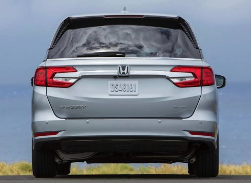 Honda, Honda Odyssey, Honda Recalls 325,000 Odyssey Minivans After First Camera Fix Falls Short
