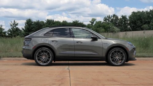 2026 Porsche Macan Electric Review: Neither Cheap Nor Flawless, But That Doesn't Matter