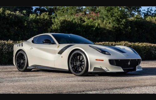 The 10 Coolest Supercars For Sale on Motorious Right Now