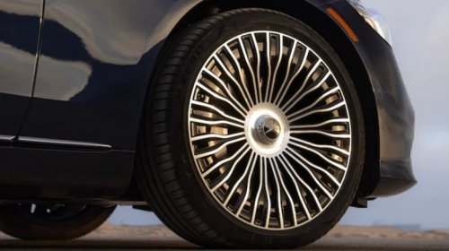 5 Luxury Features The New Maybach S-Class Has That Your Car Will Probably Never Get