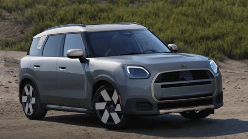 4 Small Sedans With Better Ratings Than The Hyundai Elantra