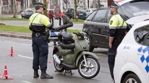 Riding A Motorcycle With Headphones Is Illegal In These US States