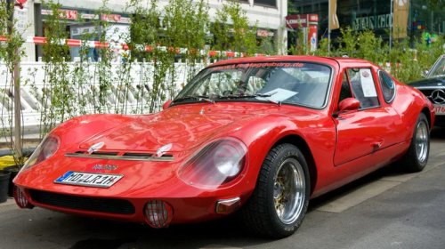 7 Of The Worst Cars That Lived Behind The Iron Curtain