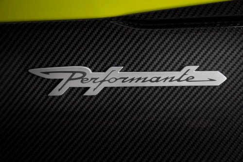 Lamborghini’s Federico Foschini Talks About New Urus SE Performante’s Upgrades