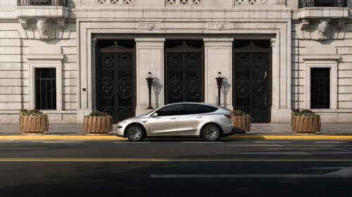 Tesla, Tesla Model Y, Tesla Ships Model Y L Without Promised Cooled Charger