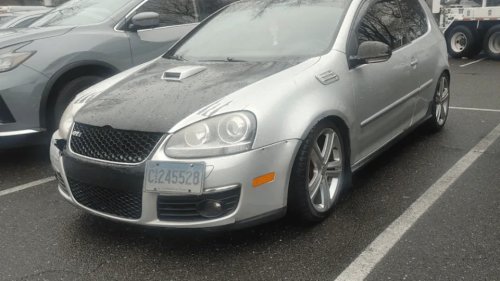 15 Cars We Can’t Believe Were Actually Seen on the Road
