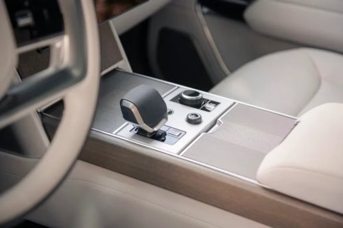 I Drove the Range Rover Electric Luxury SUV and This is What You’ll Love About It
