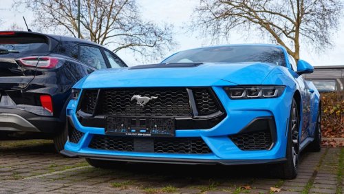 Ford, Ford recalls 148,000 Mustangs after wiring fault could cut power, headlights, and AC