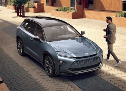 10 SUVs tested for road performance and reliability by Consumer Reports