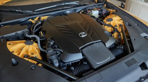 Who Makes 5.0 Liter V8 Engines Besides Ford?