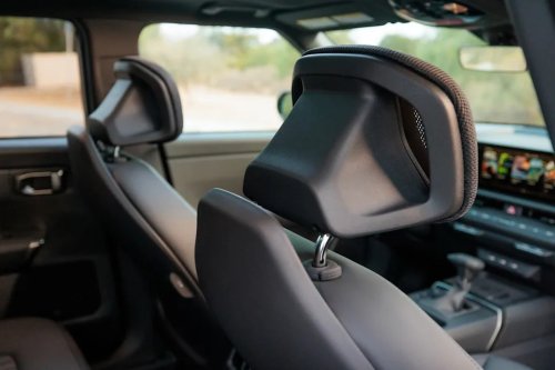 Take a Peek Inside the Redesigned 2027 Kia Seltos