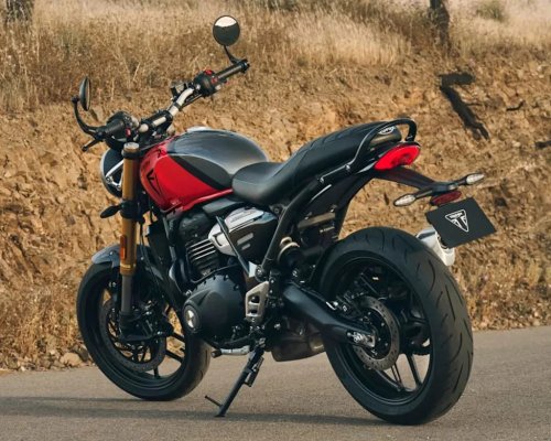 Triumph’s Super-Affordable Retro-Styled Street Moto Gets Even More Appealing