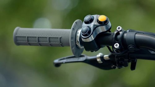 Swappable Batteries, Inexpensive, Yet Superiorly Capable: Bonnell's 805 RX EV Dirt Bike Is Here