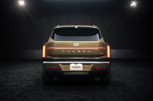 View Exterior Photos of the 2027 Hyundai Tucson Hybrid