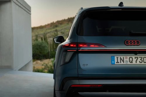 See Exterior Pics of the 2027 Audi Q7