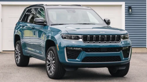 The 2026 Jeep Grand Cherokee Summit Is A Tech Powerhouse