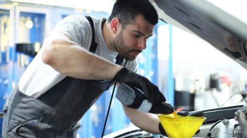 How The Cost Of Changing Your Oil Has Changed Since The 1960s