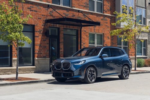 These Are the Luxury Vehicles Everyone’s Buying Right Now
