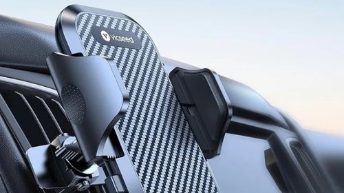 Stop Using Your Old Suction Cup Phone Mount - Use This Instead