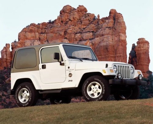 Why Do All The Hot Girls Want Old, Loud SUVs?